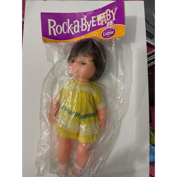 Vintage Eugene Rock-A-Bye Baby Doll In Original Packaging - Picture 4 of 5